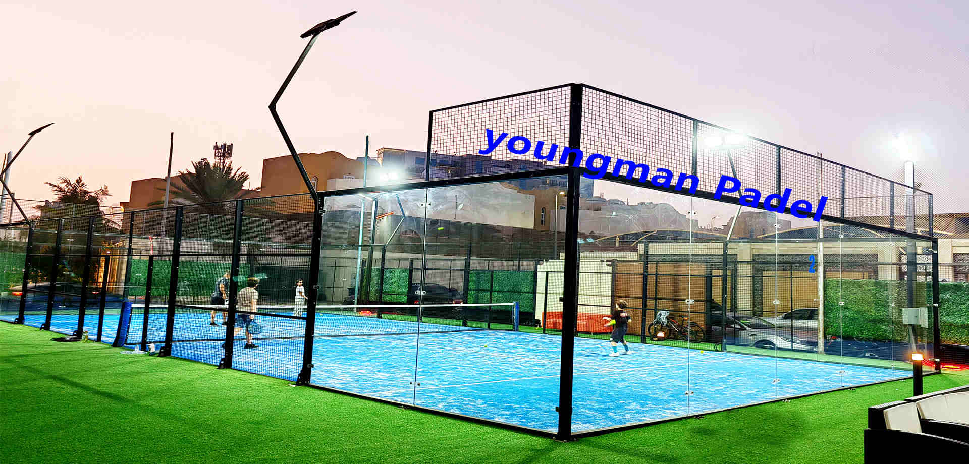 Fornecemos serviço oportuno e instalação de quadra de padel